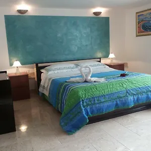  Appartamento Giardino Fiorito